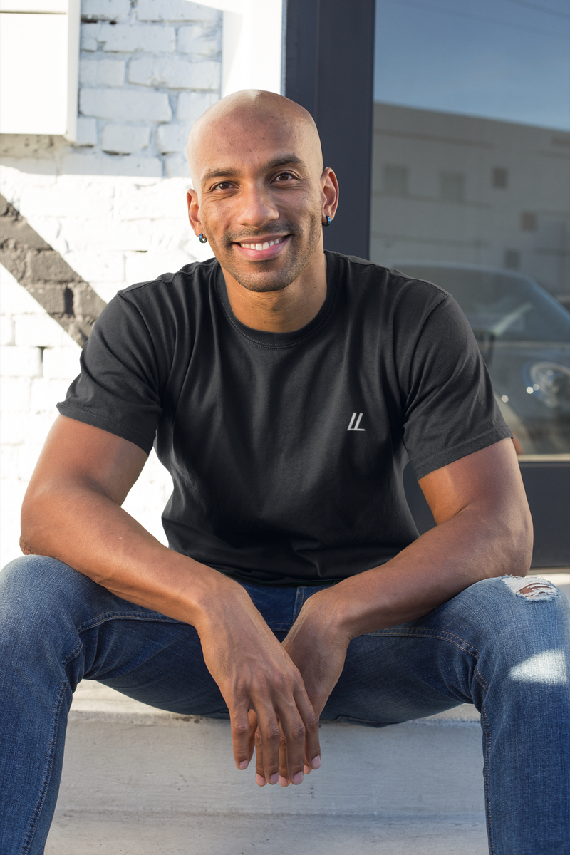 Camiseta Básica Premium  Next minimal (Bordado)