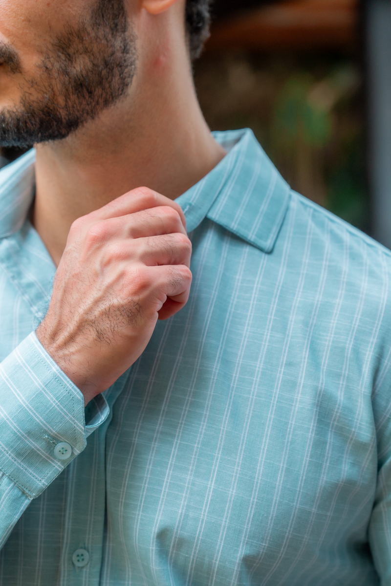 Camisa social manga longa slim fit listras dupla