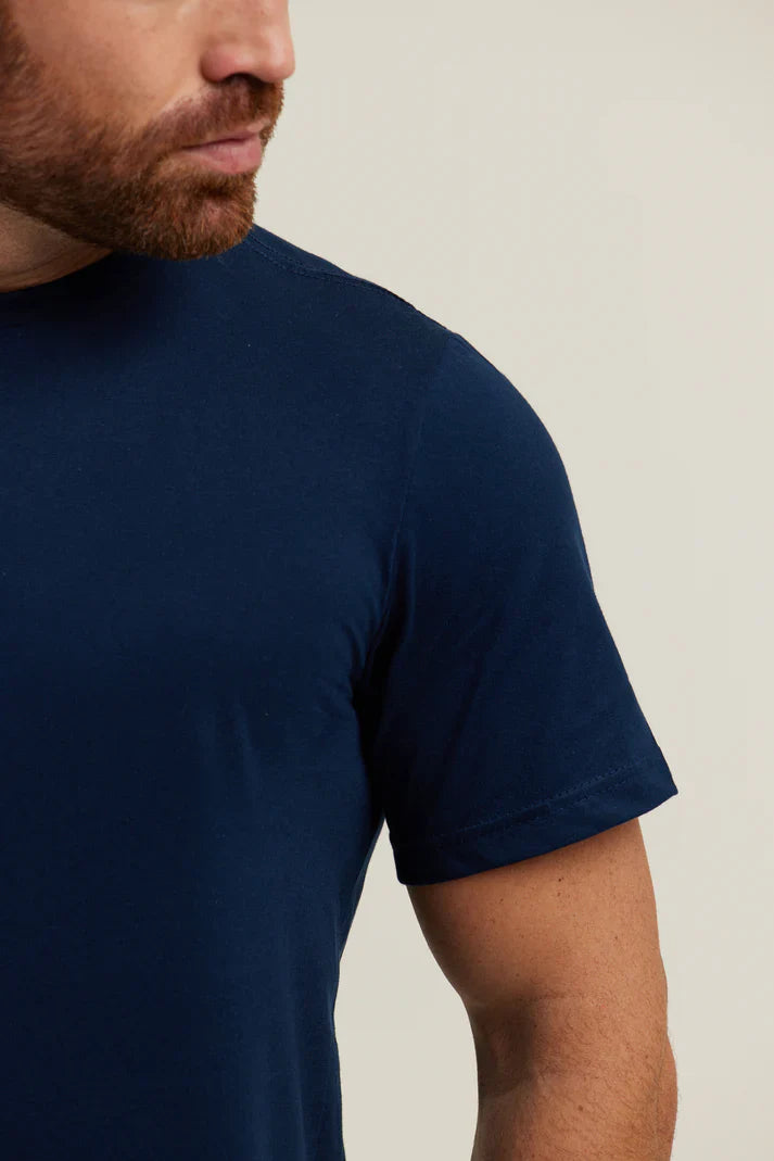 Camiseta Premium Azul-Marinho Lisa