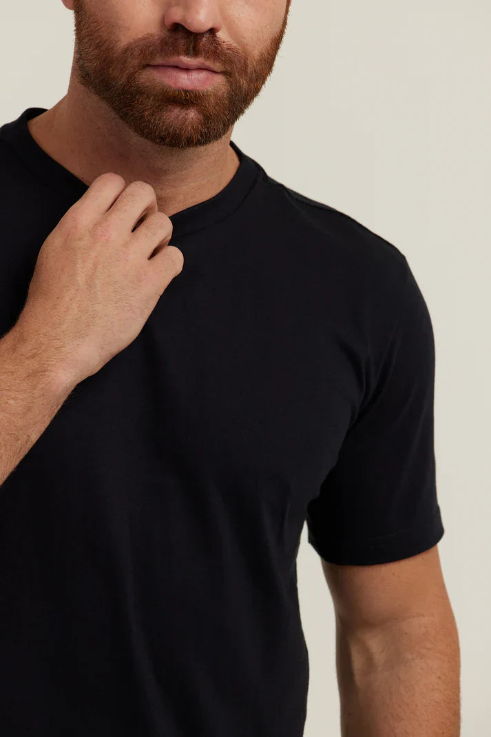 Camiseta Premium Preto Lisa